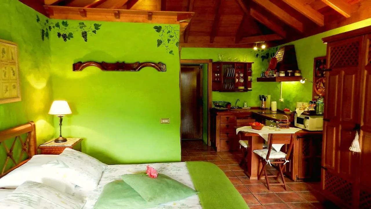 Semesterbostad Finca Naturista Las Breveritas - Solo Adultos Hotell Icod De Los Vinos Spanien